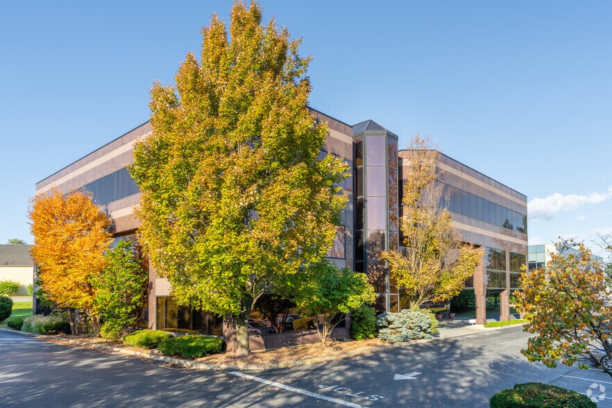 More Photos Of 3729 Easton Nazareth Hwy, Easton Office For Sale