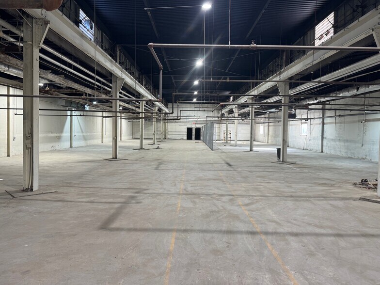 More Photos Of 131 N Hedges St, Dayton Warehouse For Sale