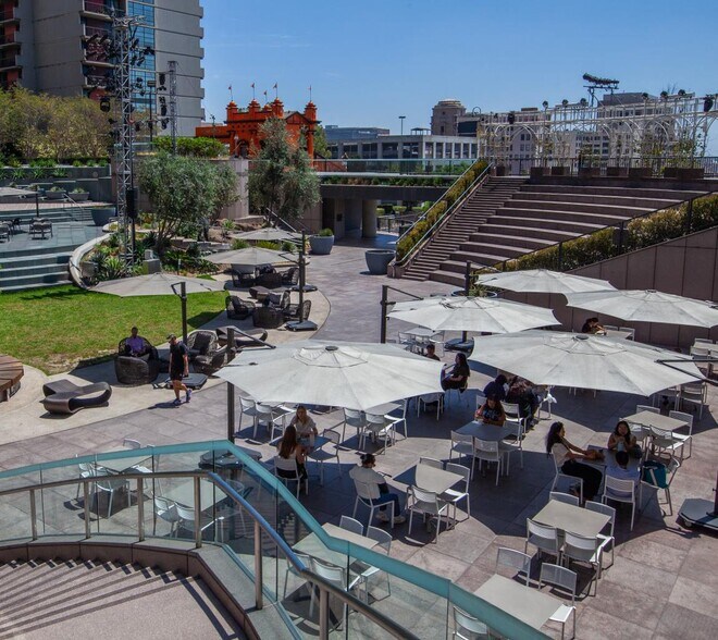 More Photos Of 350 S Grand Ave, Los Angeles Office For Lease