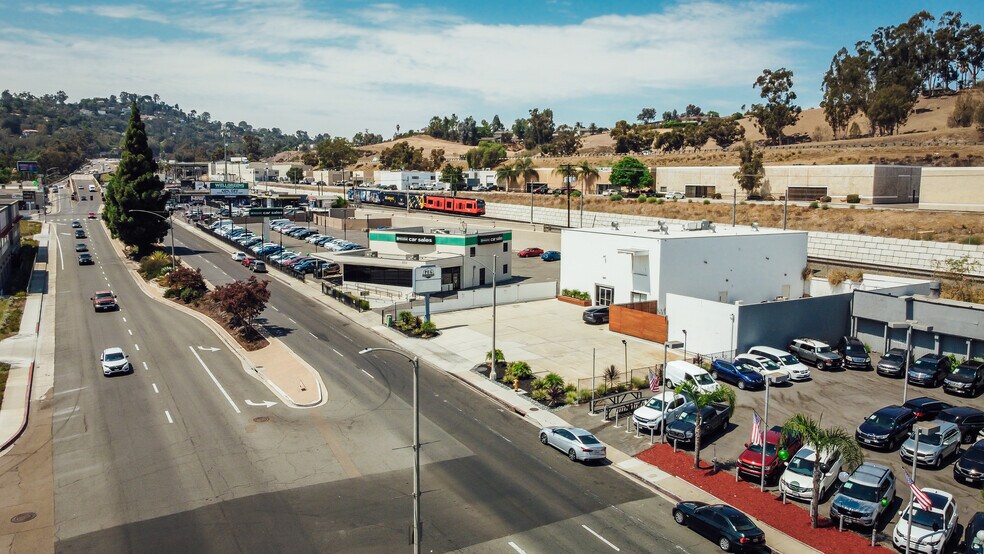 More Photos Of 800 El Cajon Blvd, El Cajon Service For Sale