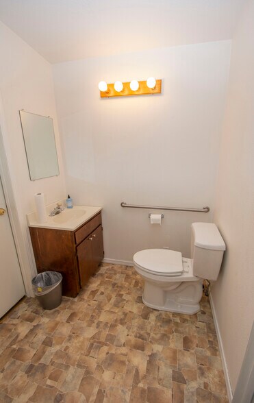 More Photos Of 6885 Bauman St, Bonners Ferry Office Residential For Sale
