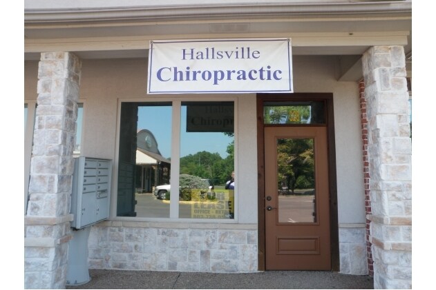 More Photos Of 324-336 W Main St, Hallsville Restaurant For Lease
