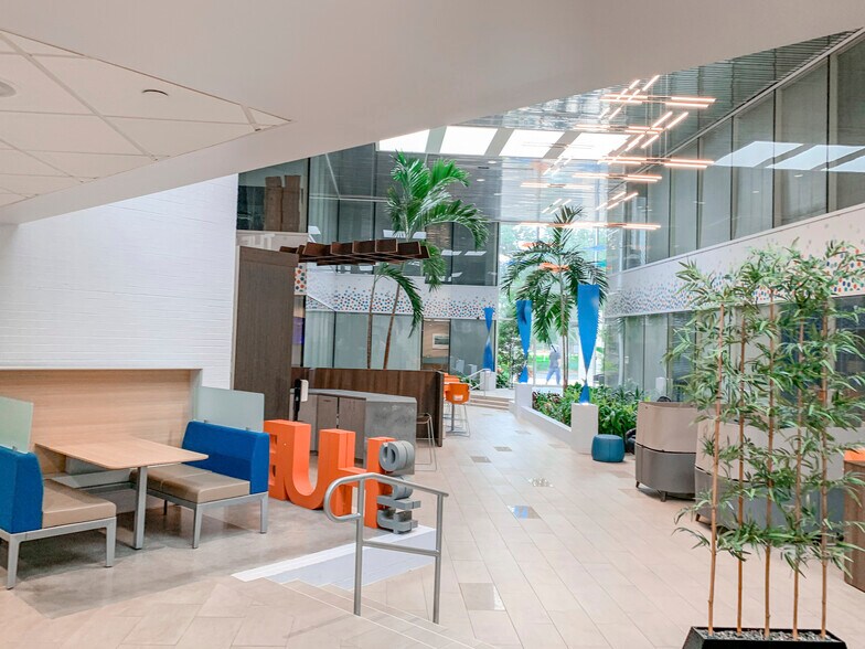 More Photos Of 3903 Northdale Blvd, Tampa Coworking Space