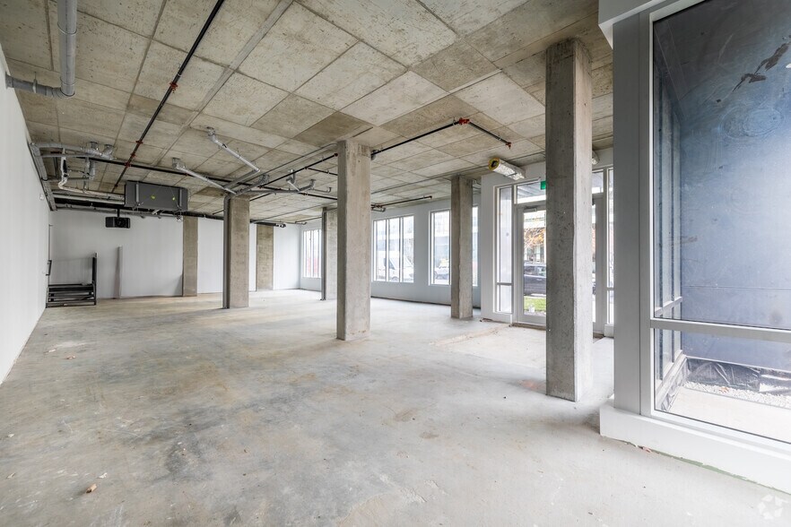 More Photos Of 2350 Rue Saint-Patrick, Montréal Apartments For Lease