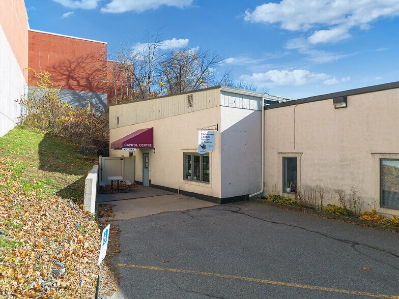 More Photos Of 219 Capitol St, Augusta Office For Lease