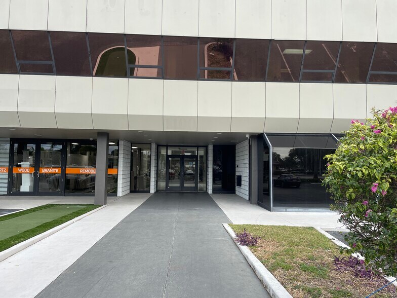 More Photos Of 1100 S Federal Hwy, Deerfield Beach Medical For Lease