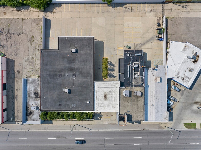 More Photos Of 21413 W 8 Mile Rd, Detroit Sports And Entertainment For Sale