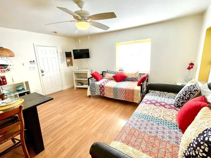 More Photos Of 769 NW 10th St, Miami Apartments For Sale