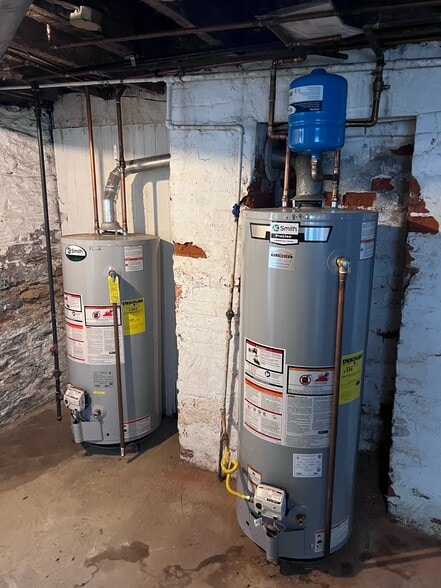 More Photos Of 313 Fairfield Ave, Bellevue Storefront Retail Residential For Sale