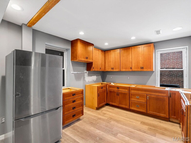 More Photos Of 8808 Saint Charles Rock Rd, Saint Louis General Retail For Sale