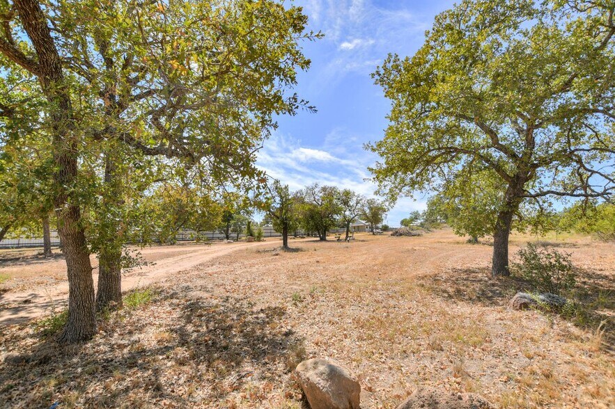 More Photos Of 8164 Hwy 261, Buchanan Dam Land For Sale