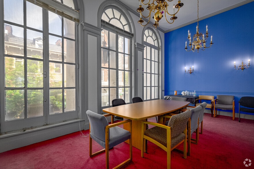 More Photos Of 343 N Charles St, Baltimore Office For Sale