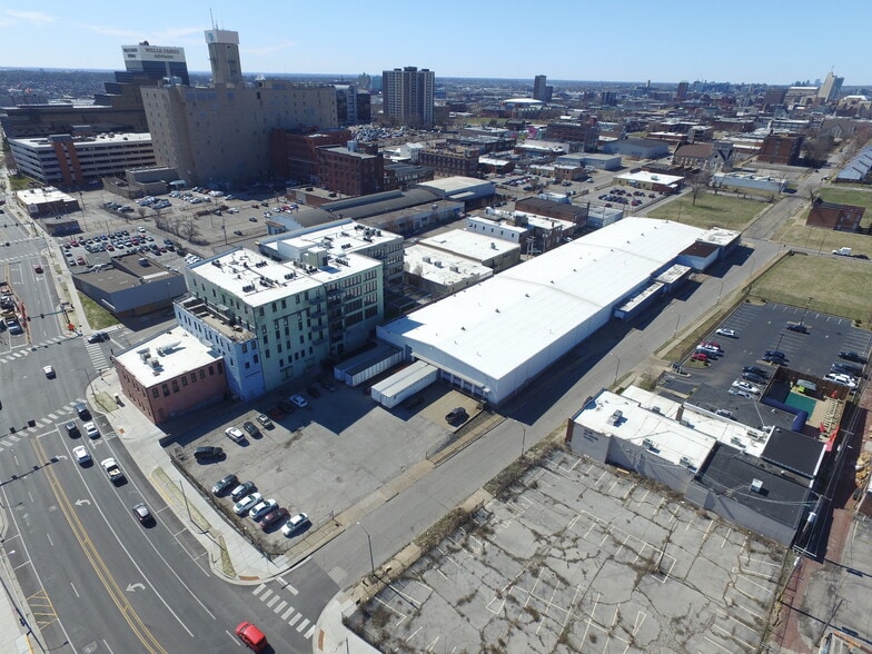 More Photos Of 2600 Samuel T Shepard Dr, Saint Louis Warehouse For Lease