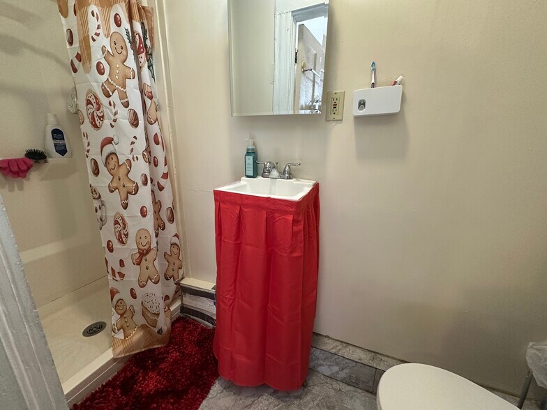 More Photos Of 75 Clark St, New Britain Apartments For Sale