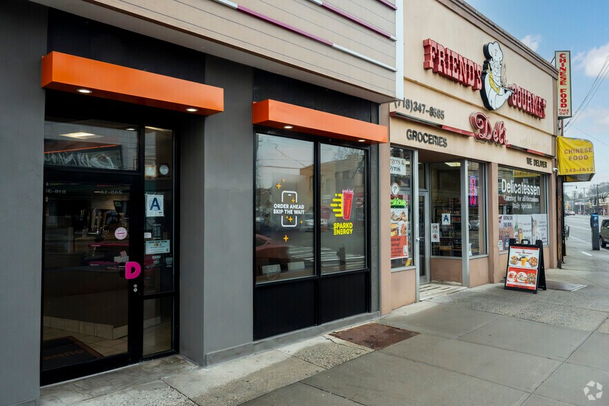 More Photos Of 24501-24513 Jericho Tpke, Bellerose Storefront For Lease