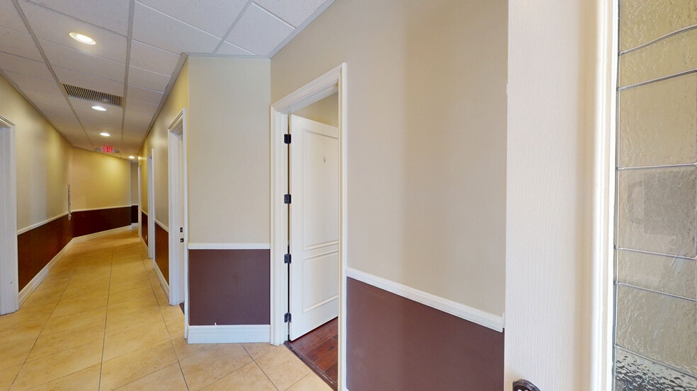 More Photos Of 2425 W Horizon Ridge Pky, Henderson Medical For Lease