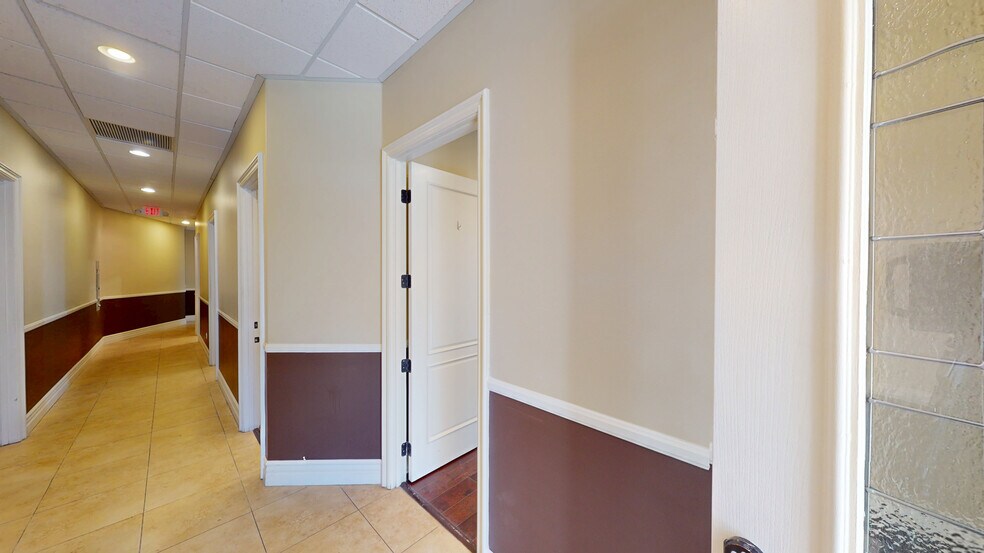 More Photos Of 2425 W Horizon Ridge Pky, Henderson Medical For Lease