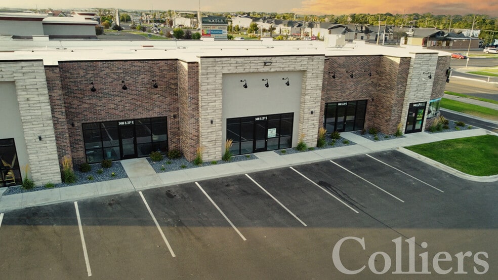 More Photos Of 3486 S 25th E, Idaho Falls General Retail For Lease