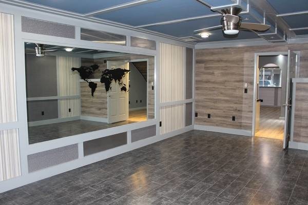 More Photos Of 5008 W Linebaugh Ave, Tampa Flex For Lease