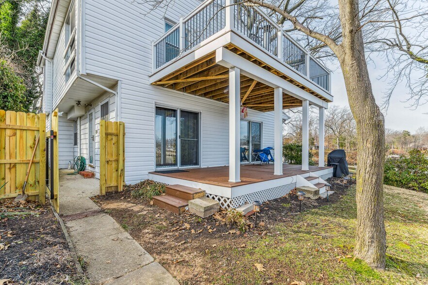 More Photos Of 460 Carvel Beach Rd, Baltimore Apartments For Sale