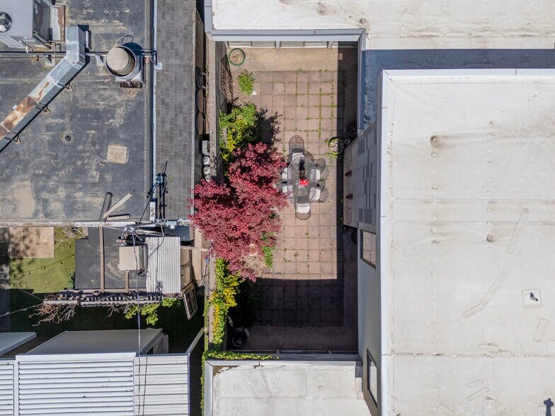More Photos Of 2336 Pearl St, Boulder Office For Sale