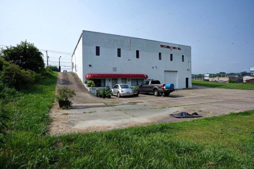 More Photos Of 4495 Teays Valley Rd, Scott Depot General Retail For Sale