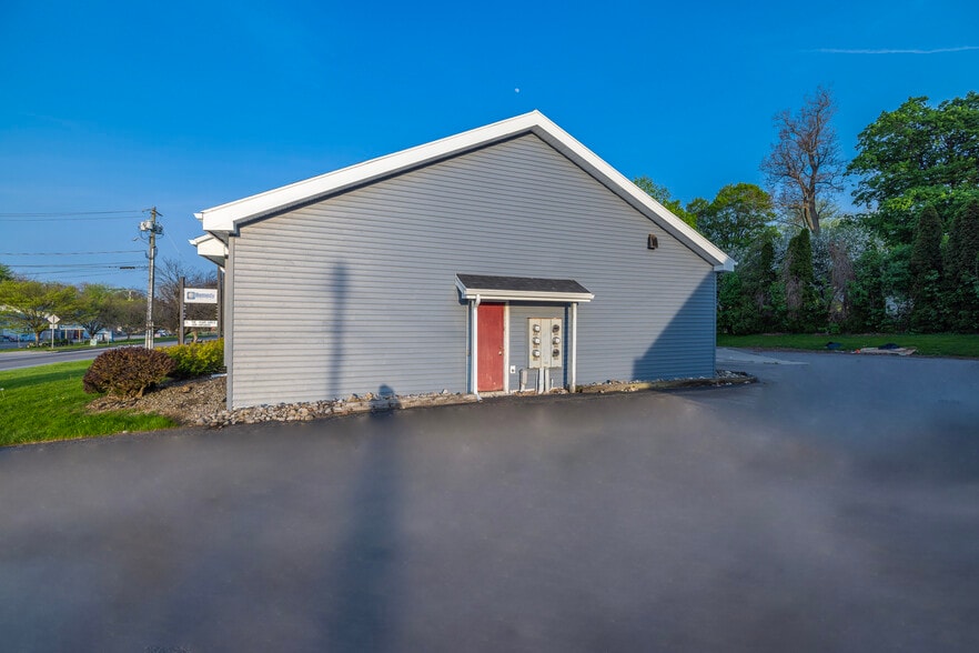 More Photos Of 628 E Main St, Palmyra Medical For Sale