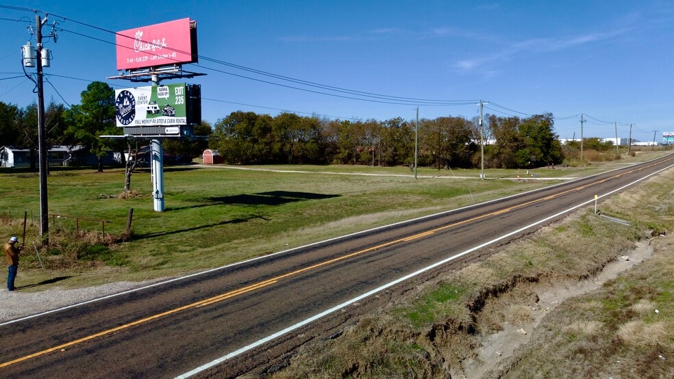 Primary Photo Of 5600 S Interstate Highway 45 W, Corsicana Land For Sale