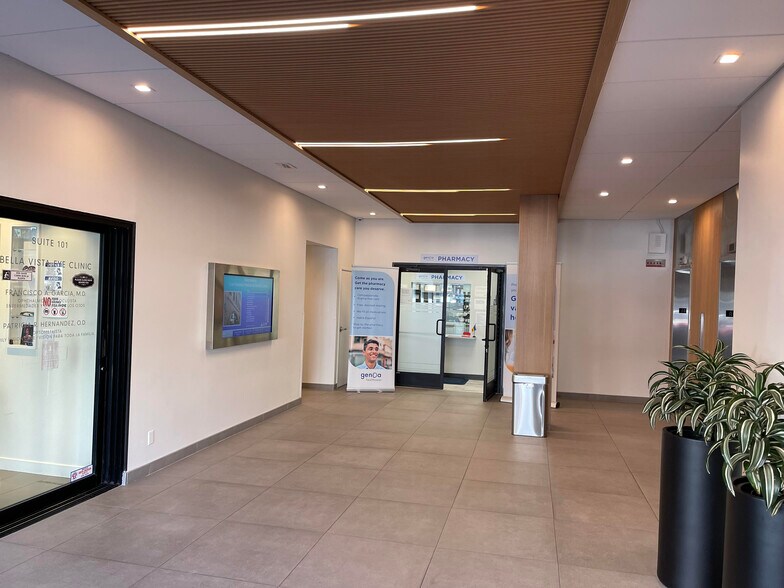 More Photos Of 2480-2482 Mission St, San Francisco Medical For Lease