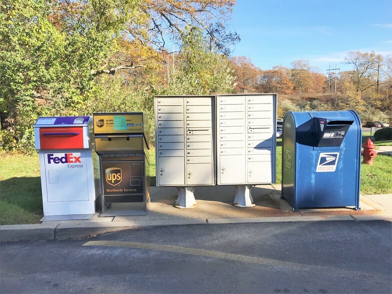 More Photos Of 1130 Ten Rod Rd, North Kingstown Medical For Sale