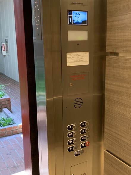 More Photos Of 650 W Duarte Rd, Arcadia Medical For Lease