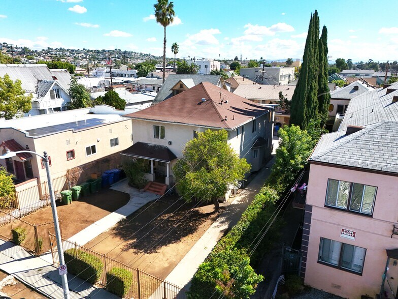 More Photos Of 322 N Fickett St, Los Angeles Apartments For Sale