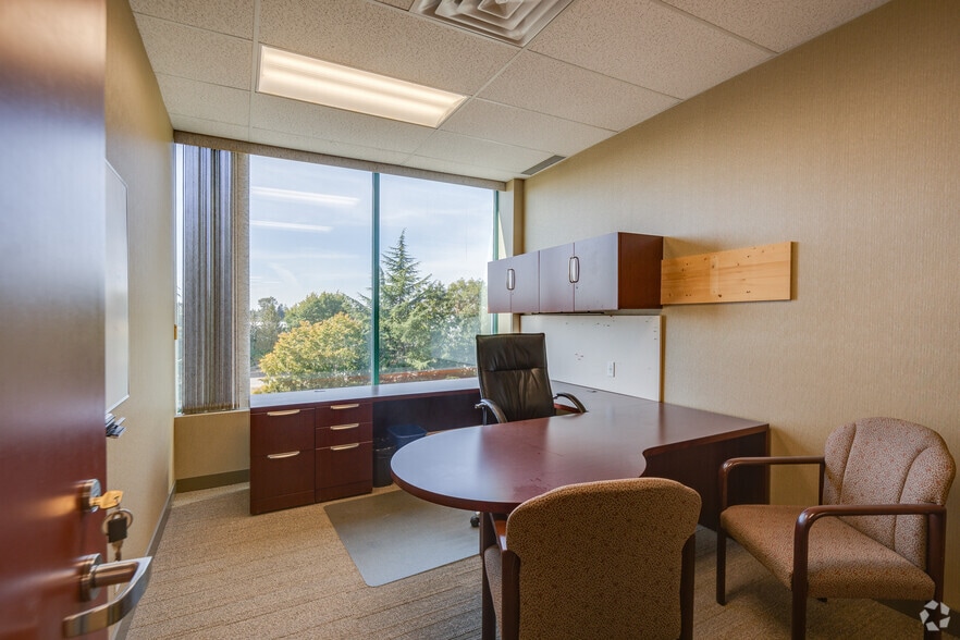 Photo of 3rd Floor Ste 1368