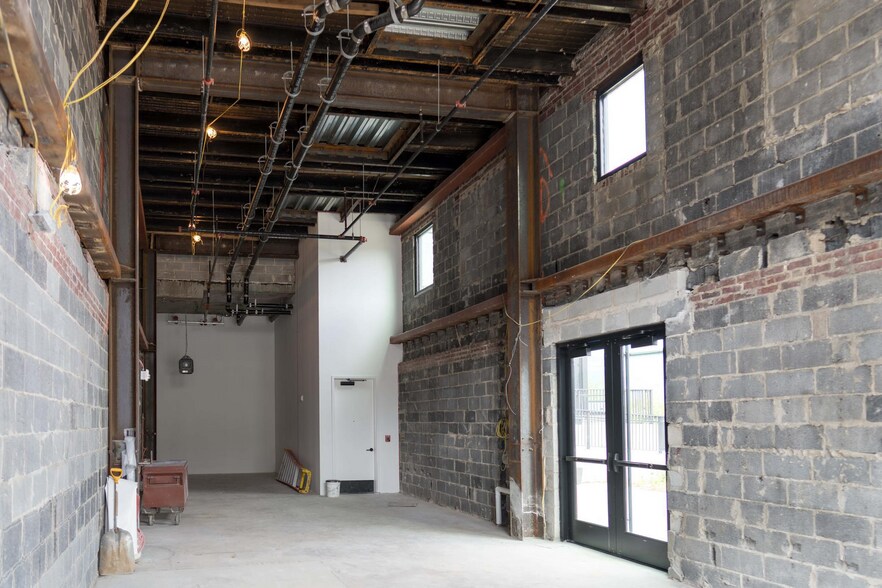 More Photos Of 1111 Marion Barry Ave SE, Washington Office For Lease