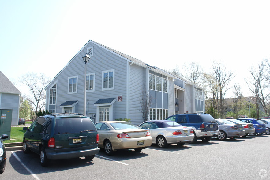 Primary Photo Of 34 Sycamore Ave, Little Silver Office For Lease