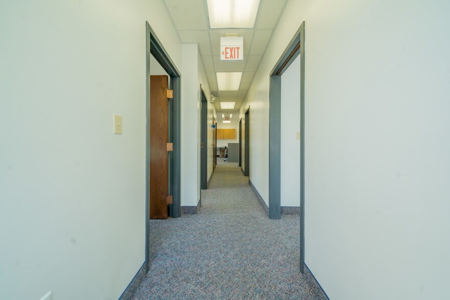 More Photos Of 12575 Rockside Rd, Garfield Heights Medical For Sale