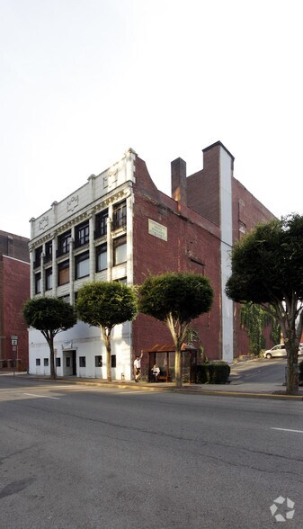 More Photos Of 1320 Market St, Wheeling Office Residential For Lease