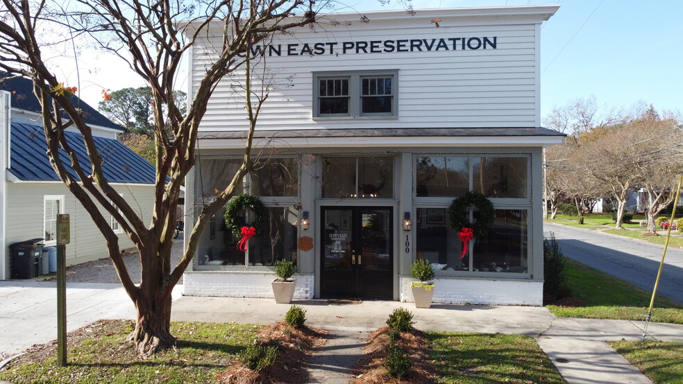 Primary Photo Of 100 S Oakum St, Edenton Office Residential For Sale