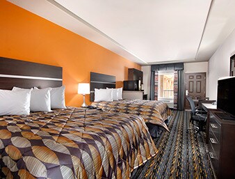 More Photos Of 16361 S Interstate Highway 35, Dilley Hotel For Sale