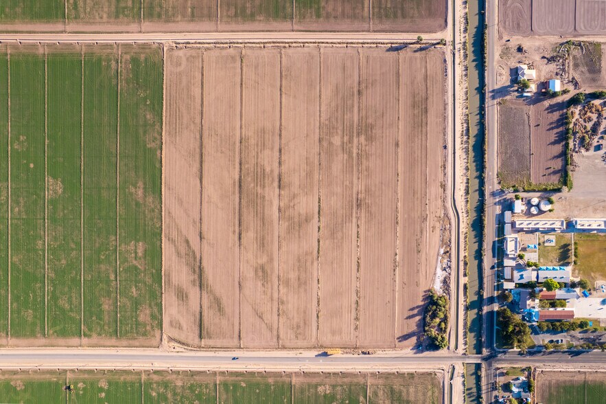 More Photos Of 697 W McCabe Rd, El Centro Land For Sale