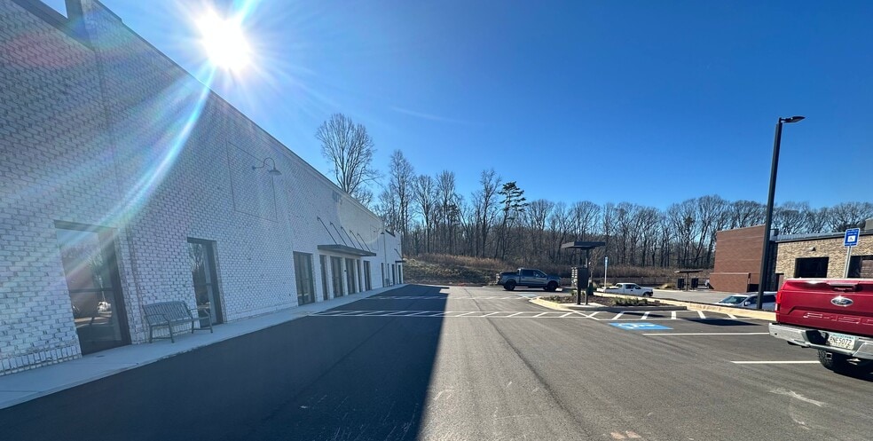 More Photos Of 4875 Warehouse Way, Cumming Industrial For Lease