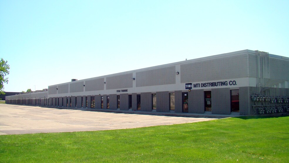 More Photos Of 1103-1151 Riverwood Dr, Burnsville Light Manufacturing For Lease