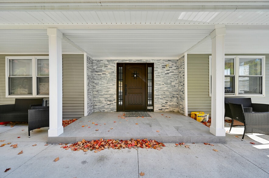 More Photos Of , Jefferson Valley Unknown For Sale