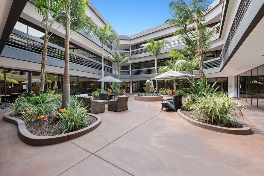 More Photos Of 462 Stevens Ave, Solana Beach Medical For Lease