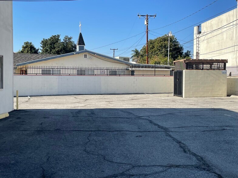 More Photos Of 5207 Peck Rd, El Monte Freestanding For Sale