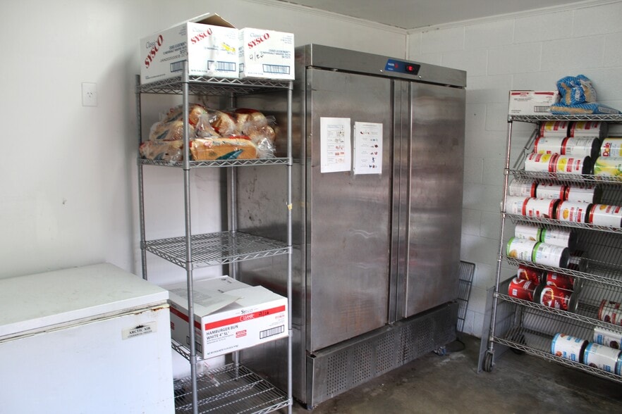 More Photos Of 329 Cooper St, Kenansville Assisted Living For Sale