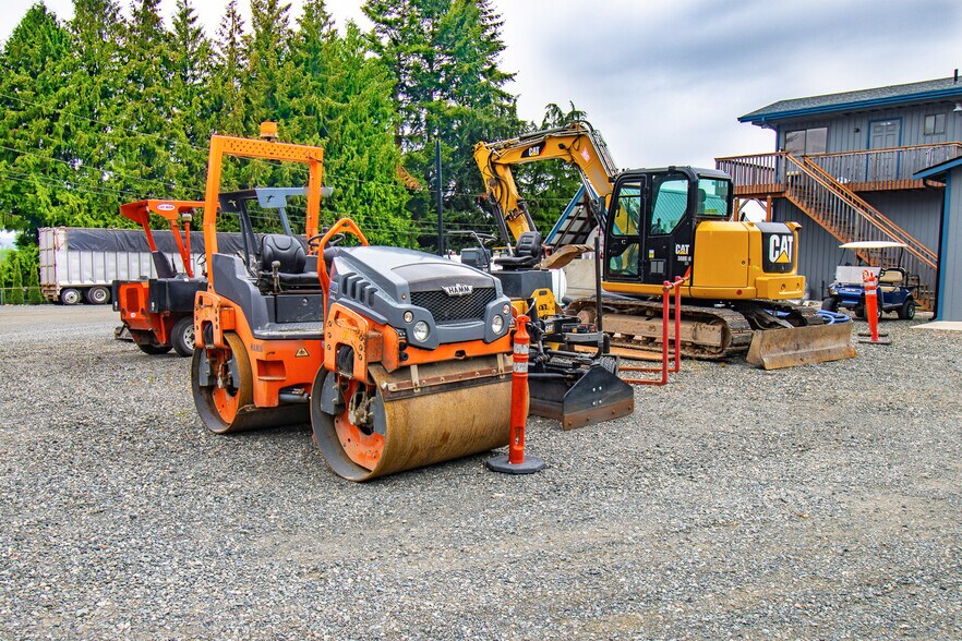 More Photos Of 7300 112th St NE, Arlington Service For Sale