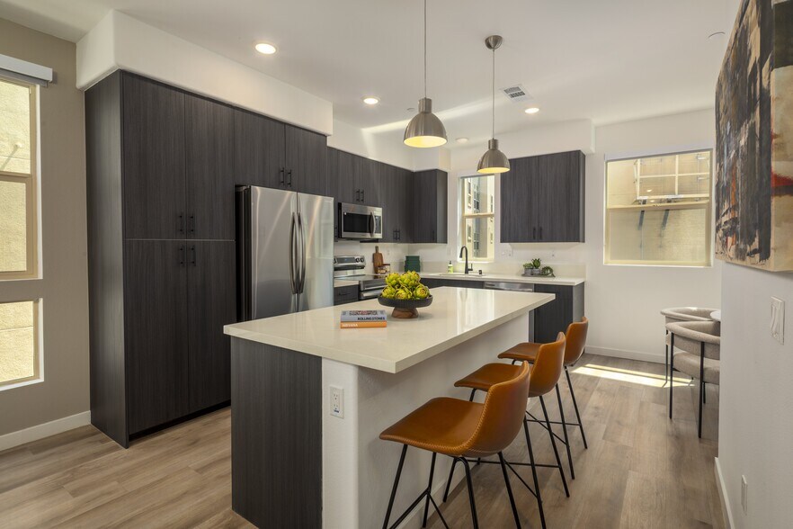 More Photos Of 1771 Blake Ave, Los Angeles Apartments For Lease