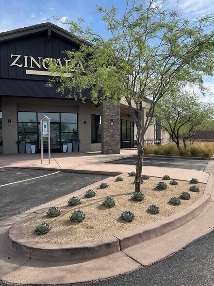 More Photos Of 11475 N 136th St, Scottsdale Freestanding For Lease