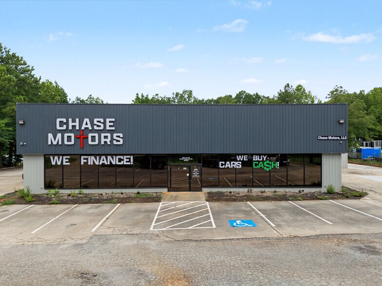 More Photos Of 957 Highway 85 S, Fayetteville Auto Dealership For Sale